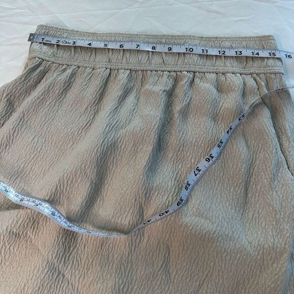 Helmut Lang 100% Silk Textured Midi Maxi Skirt Womens Medium Beige Side Slits - Picture 9 of 11